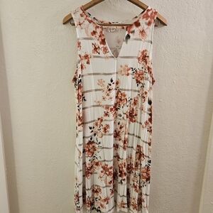 Maurices 24/7 White And Pink Floral Shift Dress Size Large